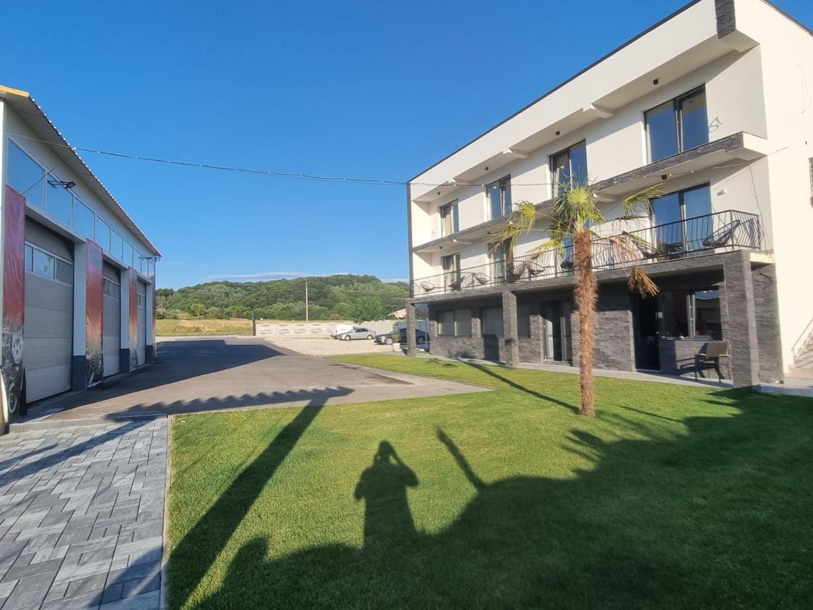 Отель Cataleya House Oesti-Paminteni Экстерьер фото